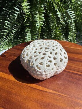 Vintage Oleg Cassini Porcelain Lace Potpourri Box - Ivory Trinket Dish